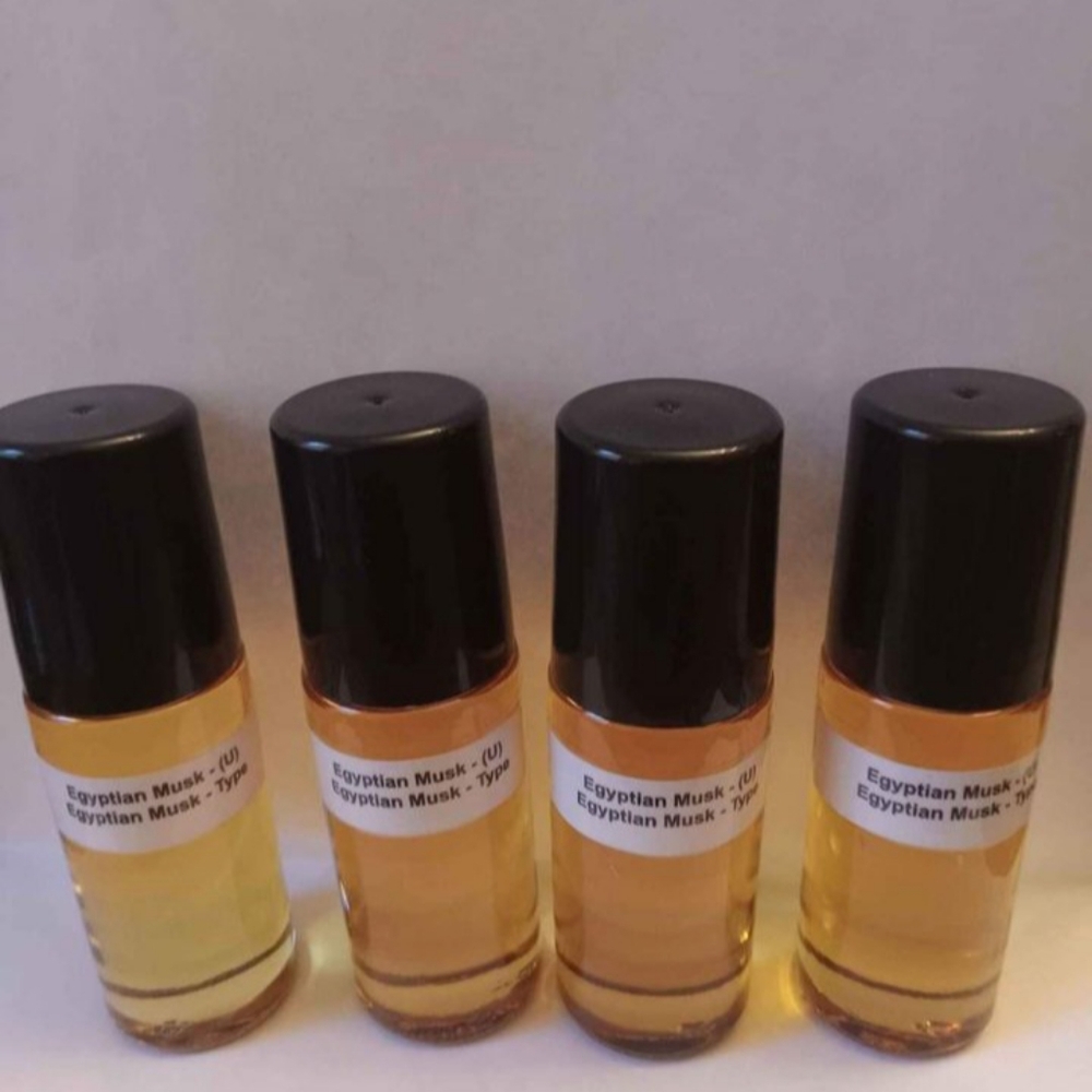 Egyptian musk body oil lot